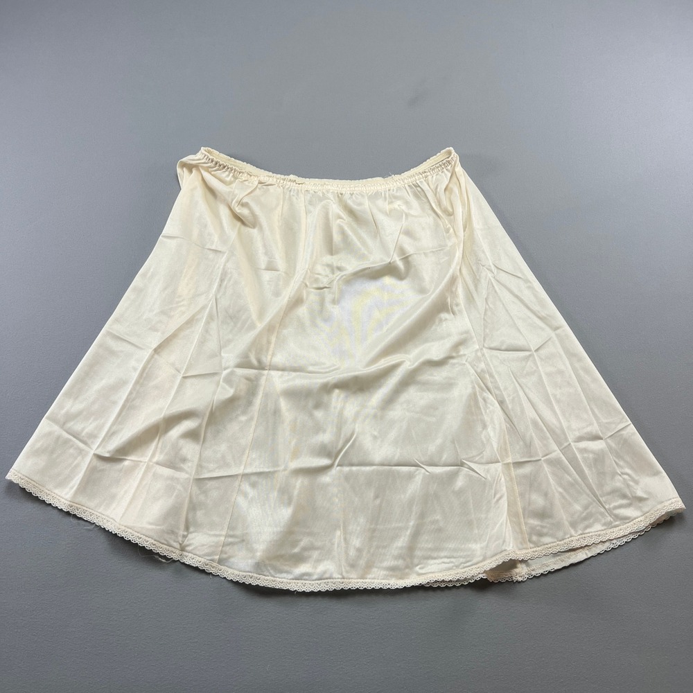 Vintage Deena Half Slip Skirt Womens Large Beige Scalloped Lace Trim Sleep Wear